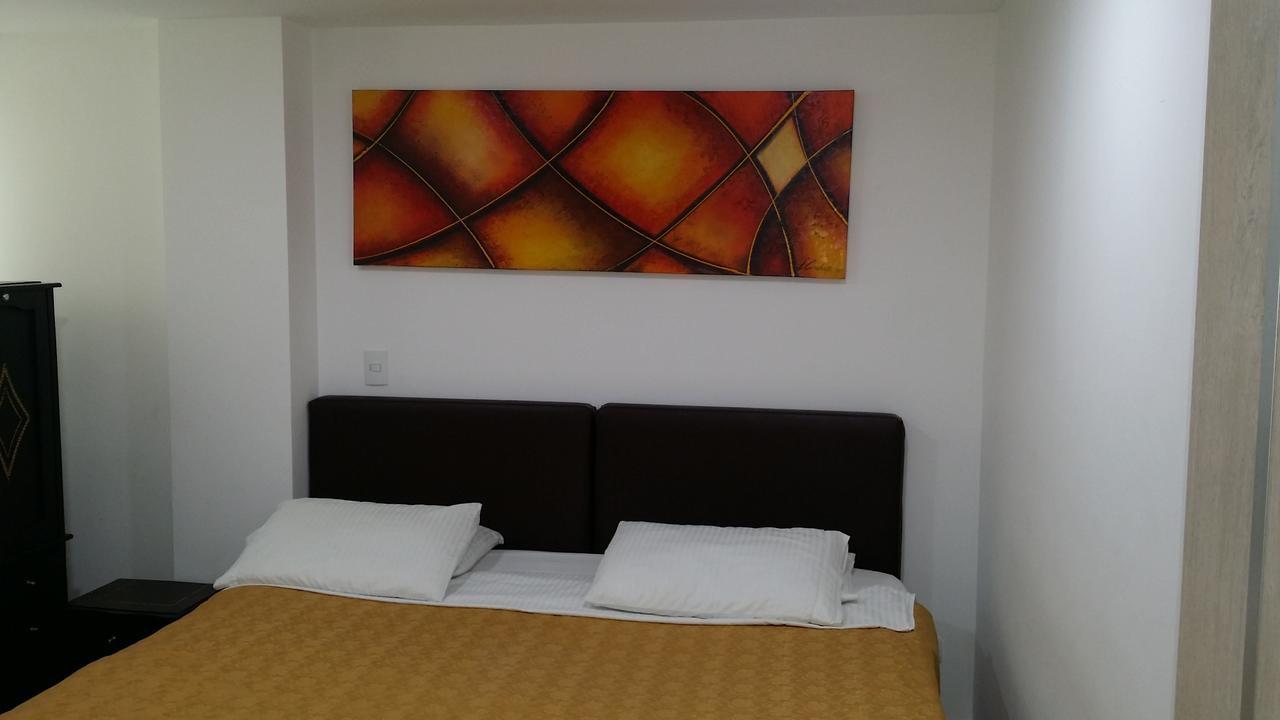 A Bogota On Holidays By Open - Hotel Cas-Embajada Americana Exterior foto