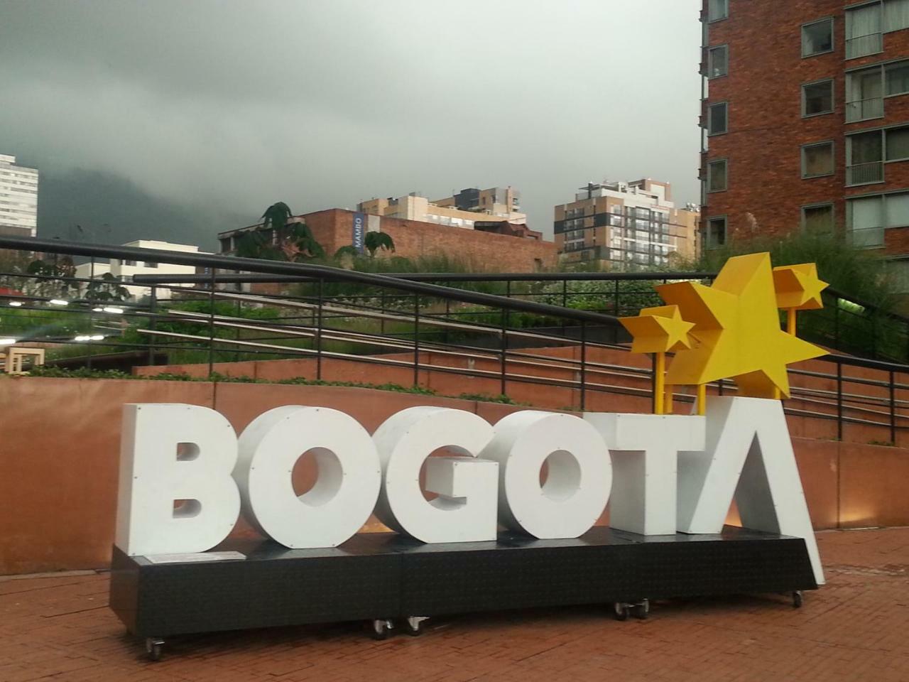 A Bogota On Holidays By Open - Hotel Cas-Embajada Americana Exterior foto